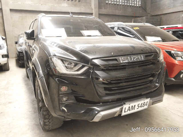 2023 Isuzu DMax 4x4 3