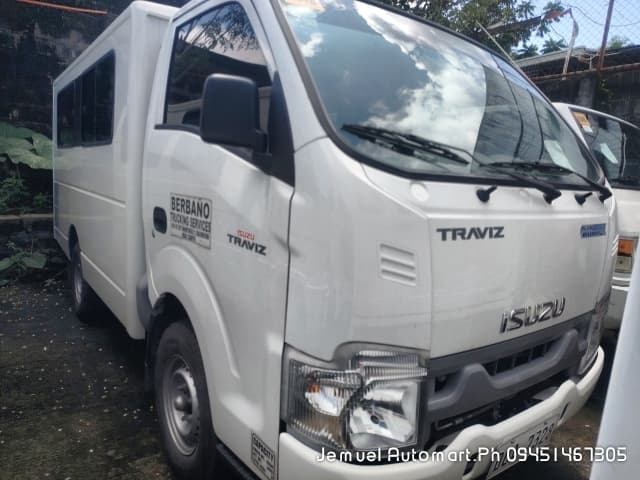 2025 Isuzu Traviz VT02